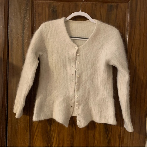 Sweaters - Wool blend cream cardigan